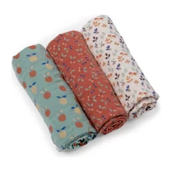 Set De 3 Langes Imprimés - Pomme Des Bois - Moulin Roty 18 Set De 3 Langes Imprimés - Pomme Des Bois - Moulin Roty -Petits Rêves Soldes moulin roty pomme des bois set de 3 langes cerises foret pommes 8